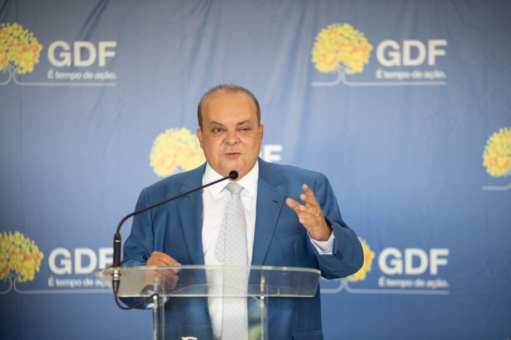 📚 Ibaneis diz que greve dos professores “é pura política”